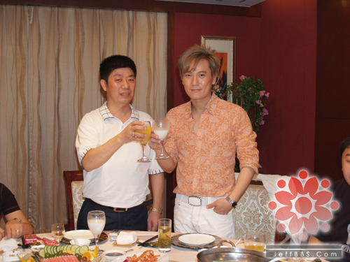 ���´����������ͼƬ