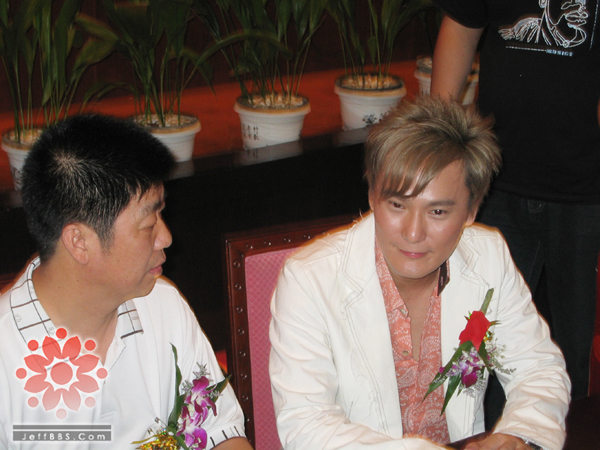 ���´����������ͼƬ