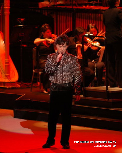 ���´����������ͼƬ